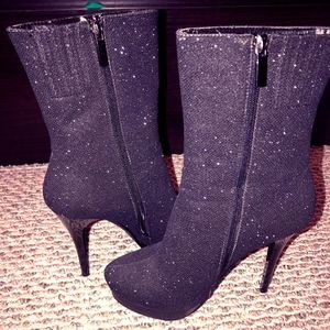 Black Boots